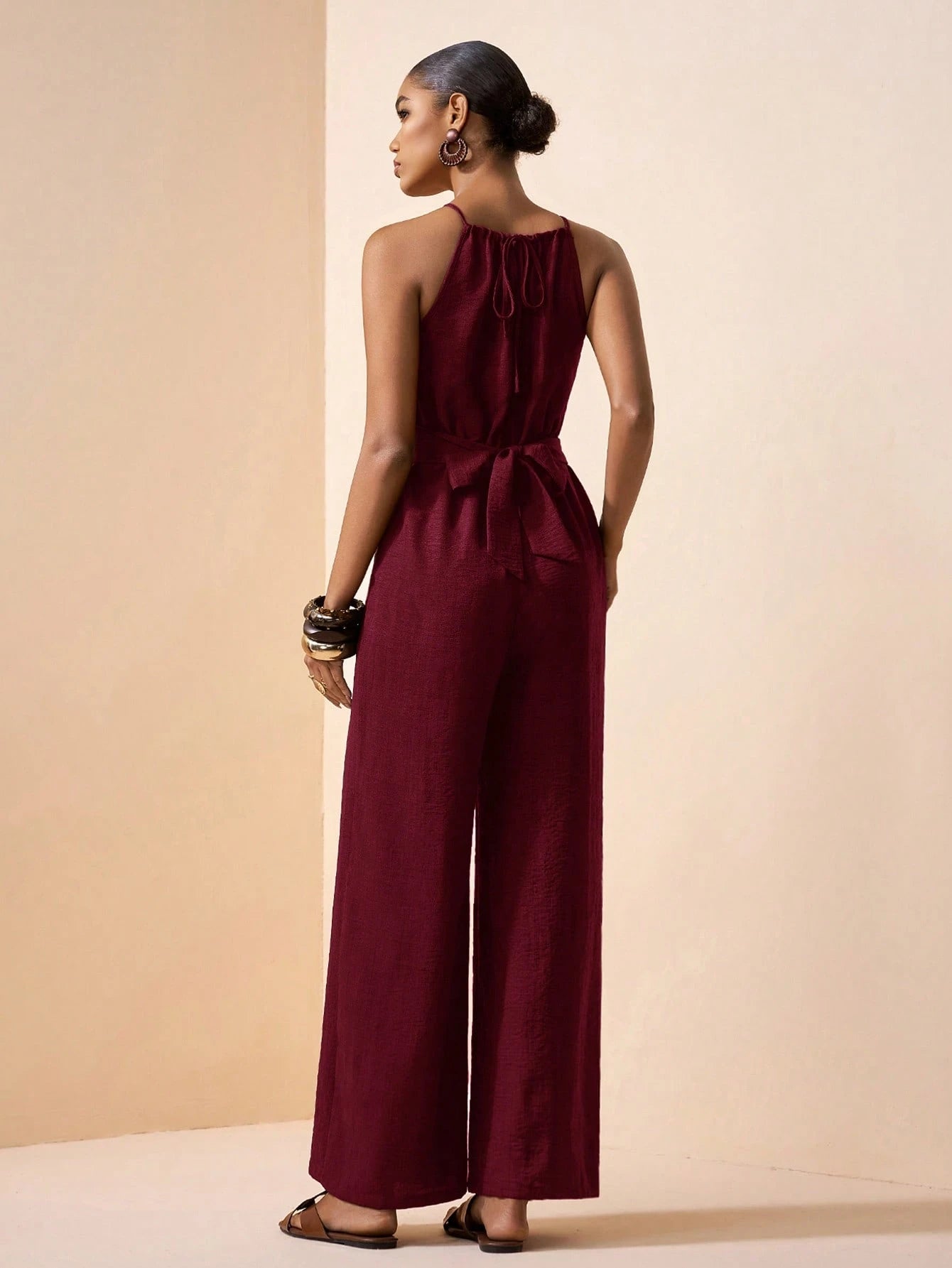 combinaison elegante femme bordeau ample