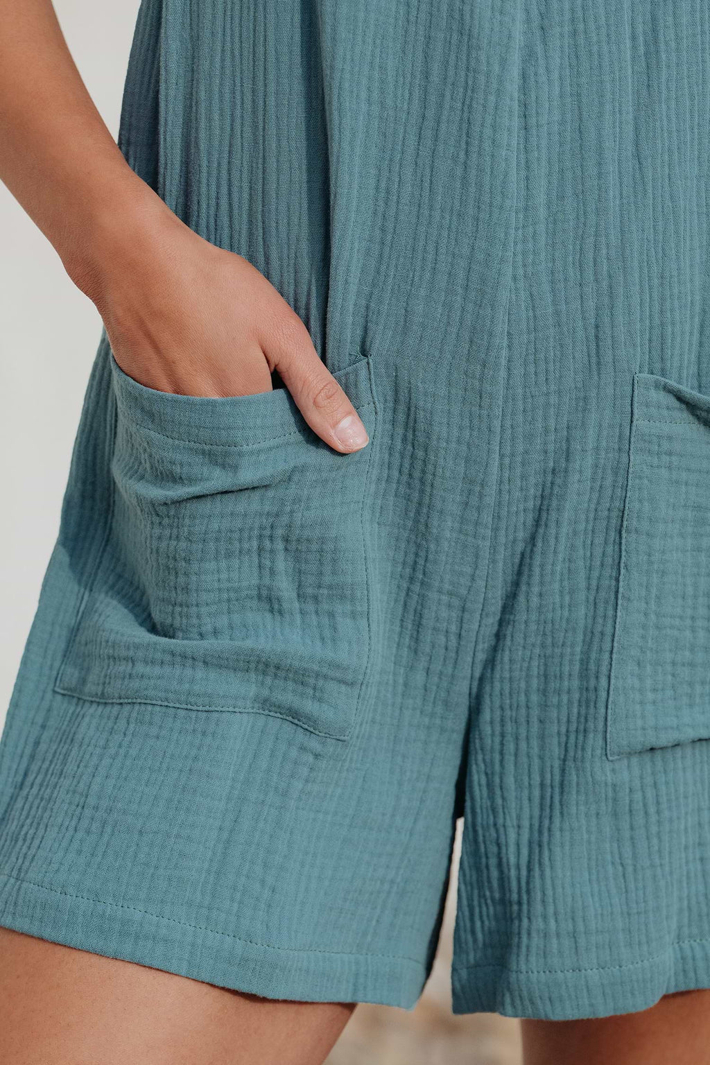 combishort femme habillé