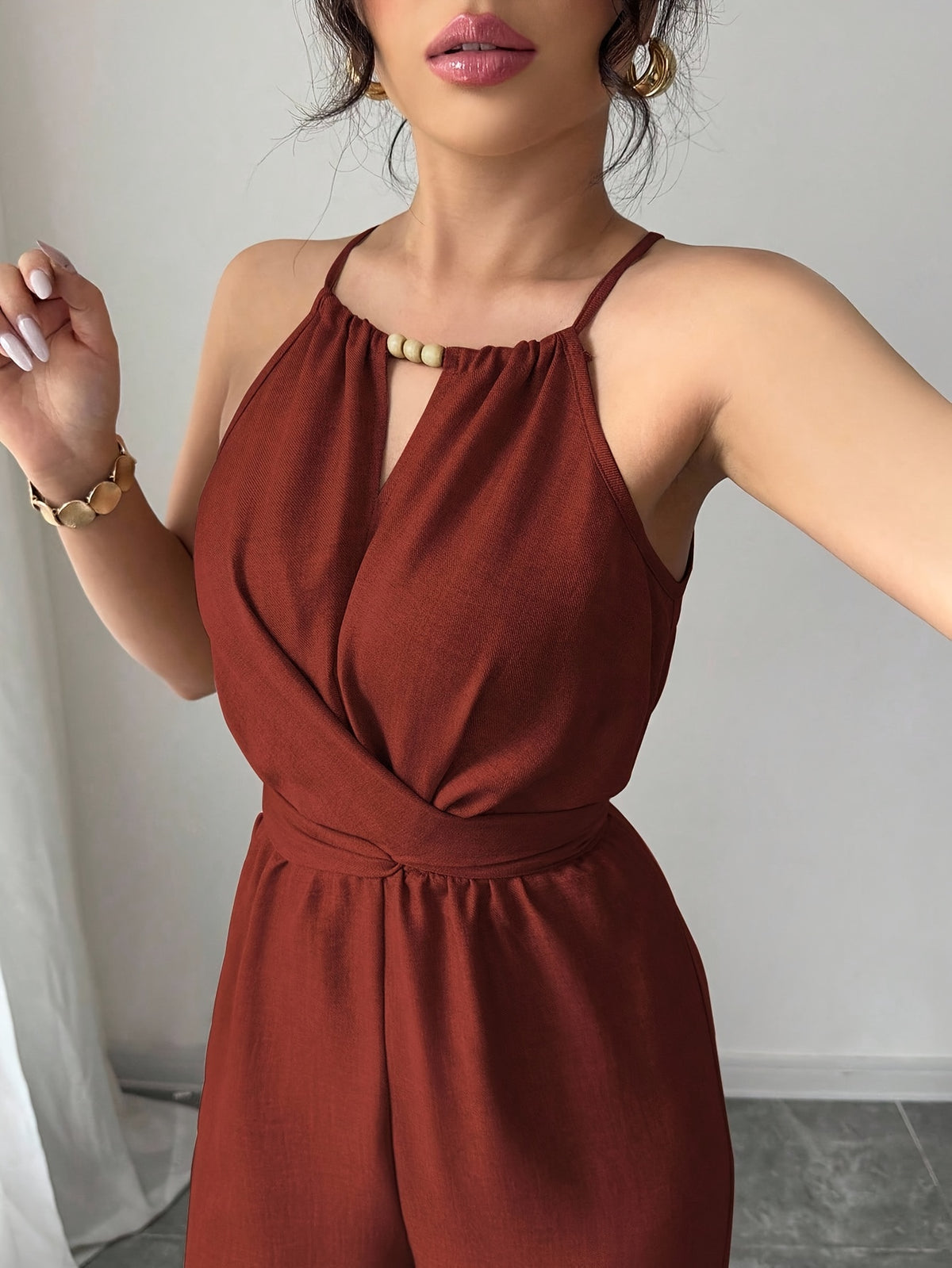 combinaison marron femme décorée de perles