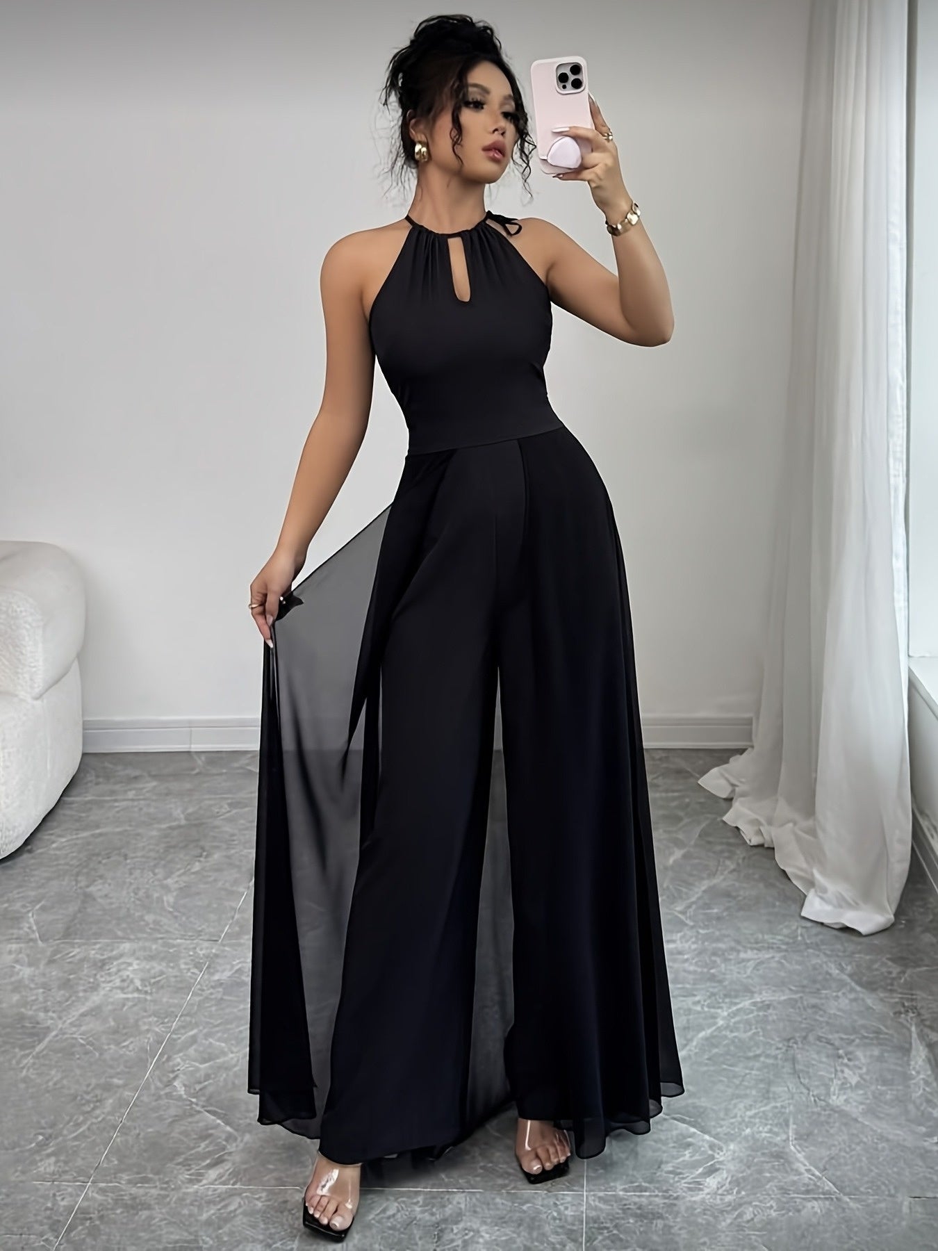 combinaison femme soirée, col licou sans manches