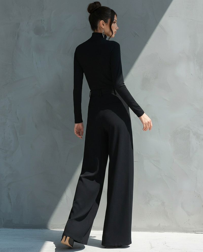 Combinaison pantalon en maille à col roulé et jambes larges