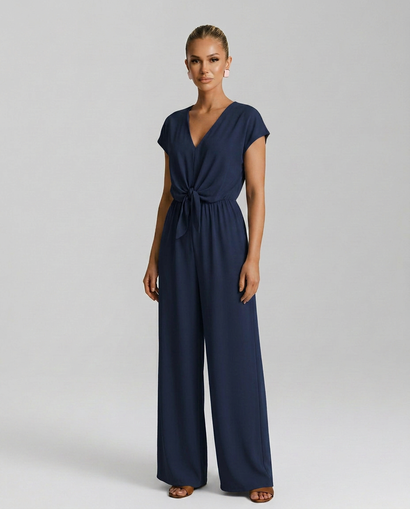 Combinaison pantalon à col en V et taille nouée