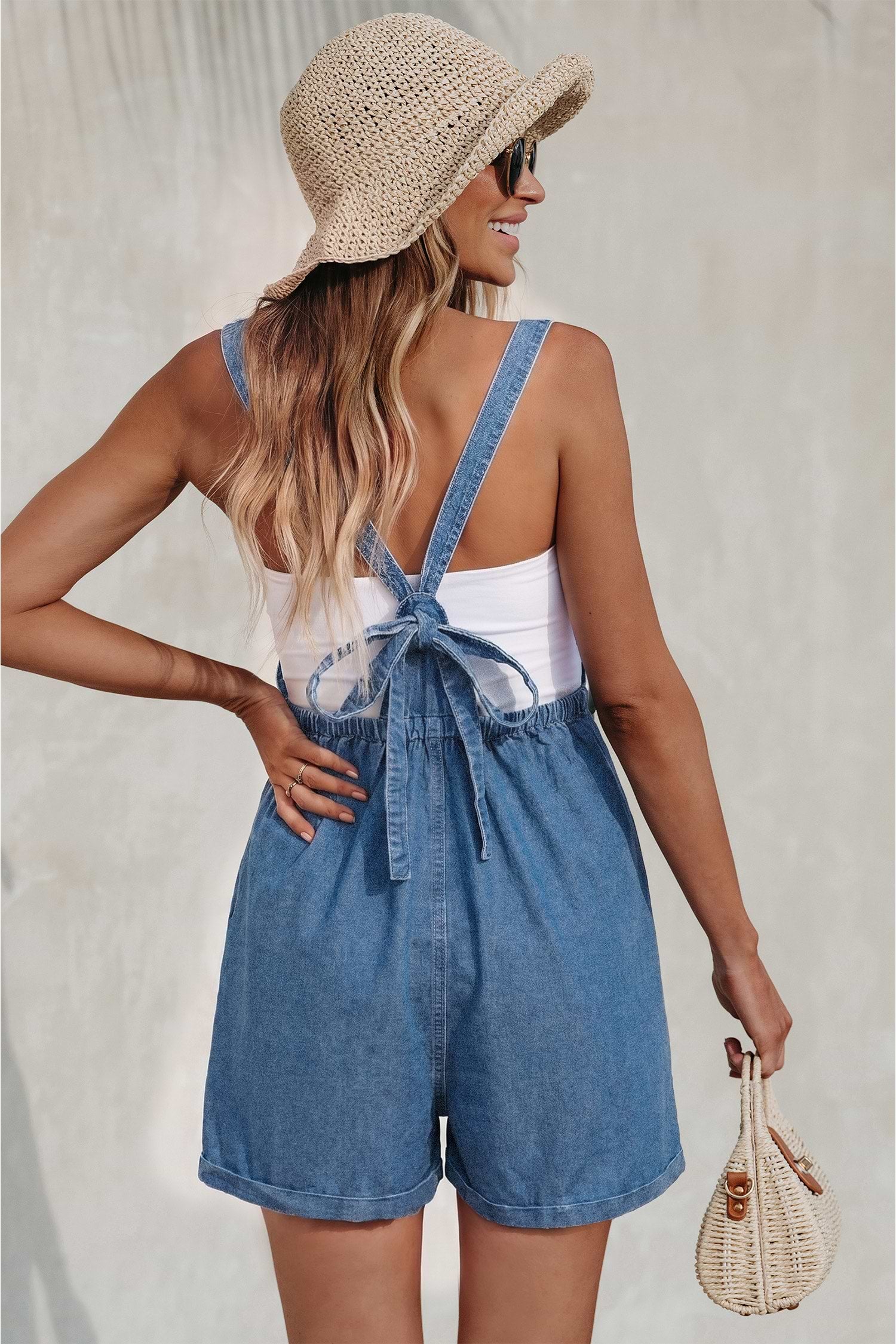 Combishort en denim à col carré
