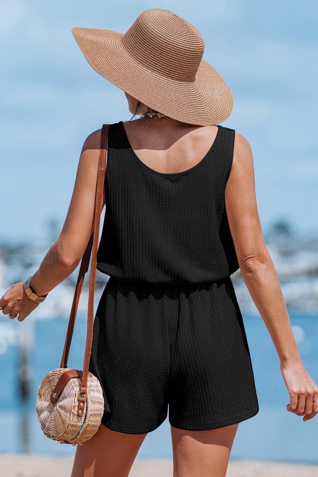 Combishort noir jambe large